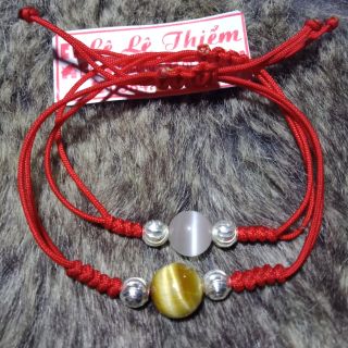 Chỉ đỏ may mắn mệnh kim