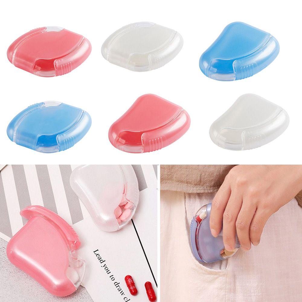 Hộp Đựng Thuốc Mini Hình Tam Giác Mang Đi Du Lịch Tiện Lợi