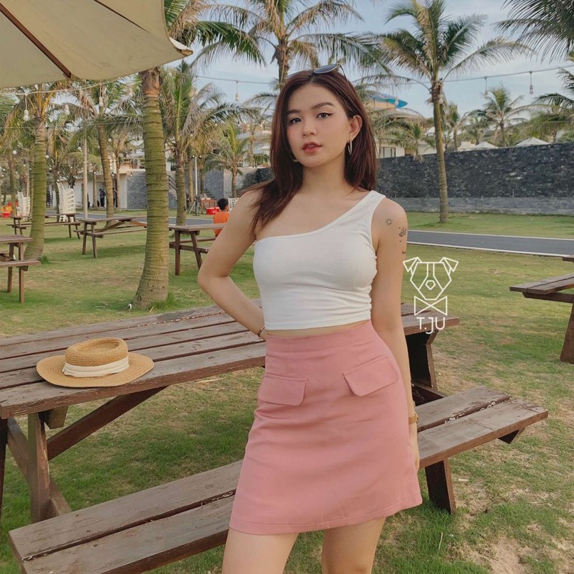 Chân váy linh miêu