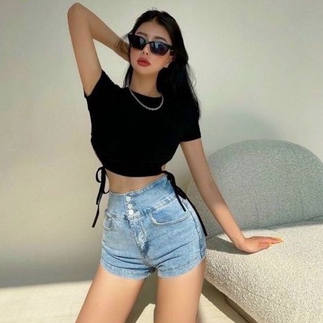 Áo thun trơn rút eo 2 bên năng động và cá tính