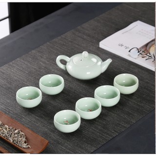 Bộ ấm chén pha trà cá 3D men ngọc