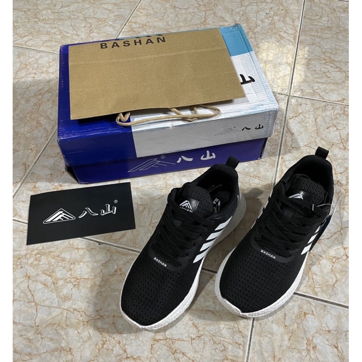 Giày Unisex BASHAN Nội Địa Trung Nhẹ Tâng Thoáng Khí Size 39 43
