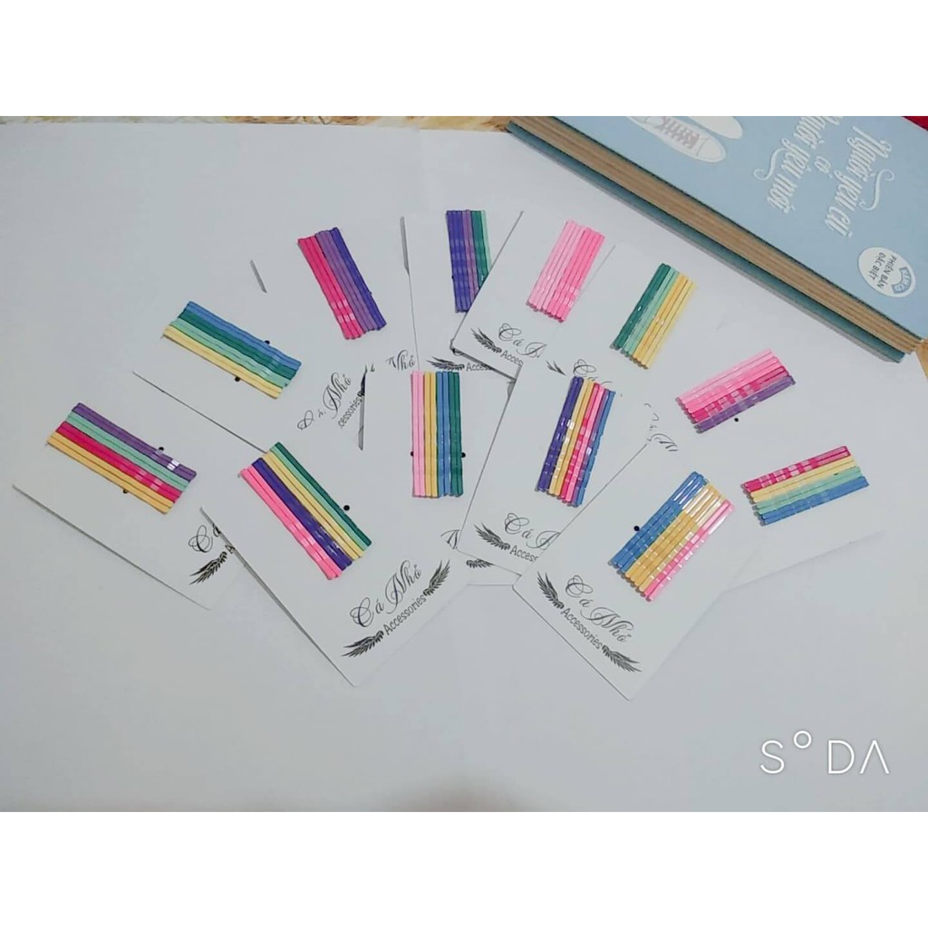 Set kẹp tóc 7 màu 8 chiếc xinh xắn