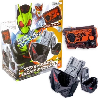 Siêu Nhân Zero-One Kamen Rider Zero-One DX Progrise Holder & Rushing Cheetah Progrise Key