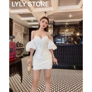 ĐẦM TRỄ VAI NƠ BÊN MÀU TRẮNG