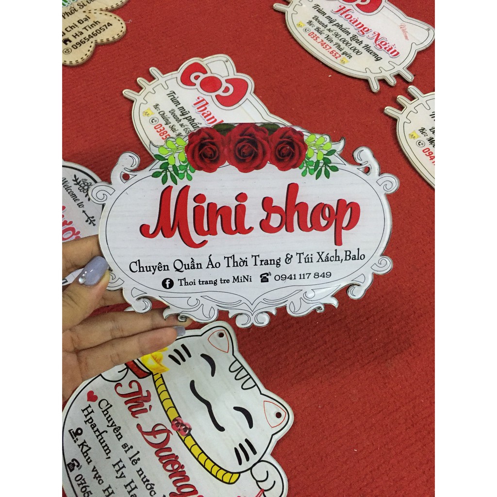 Bảng hiệu mica - Dụng cụ chụp hình sản phẩm bán hàng online hiệu quả - Thiết kế và in thông tin theo yêu cầu