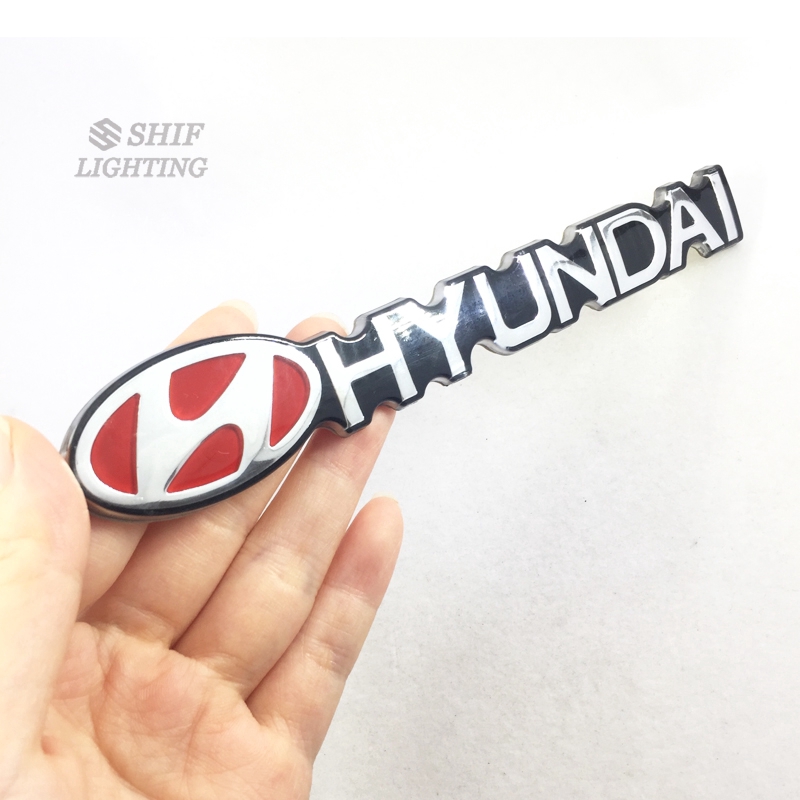Miếng dán đuôi xe hơi thiết kế chữ HYUNDAI đơn giản cá tính