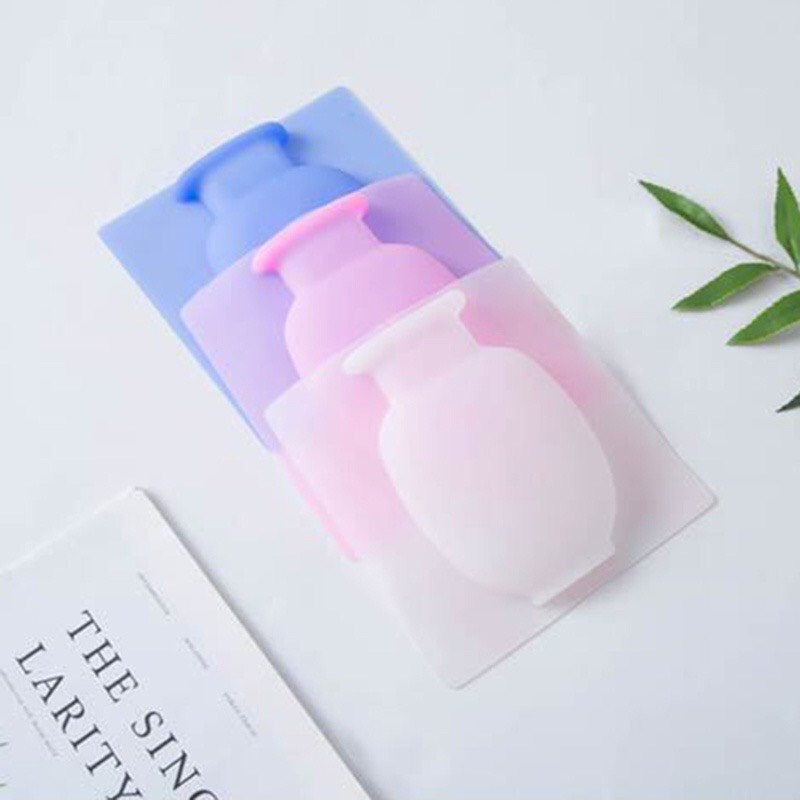 Lọ Hoa Silicon Dán Tường Trang Trí Căn Phòng Thêm Xinh