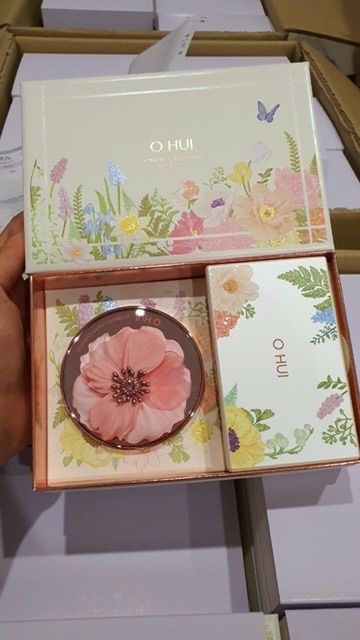 MẪU MỚI 2020 Set Phấn nước trang điểm + Son mini Ohui | BigBuy360 - bigbuy360.vn