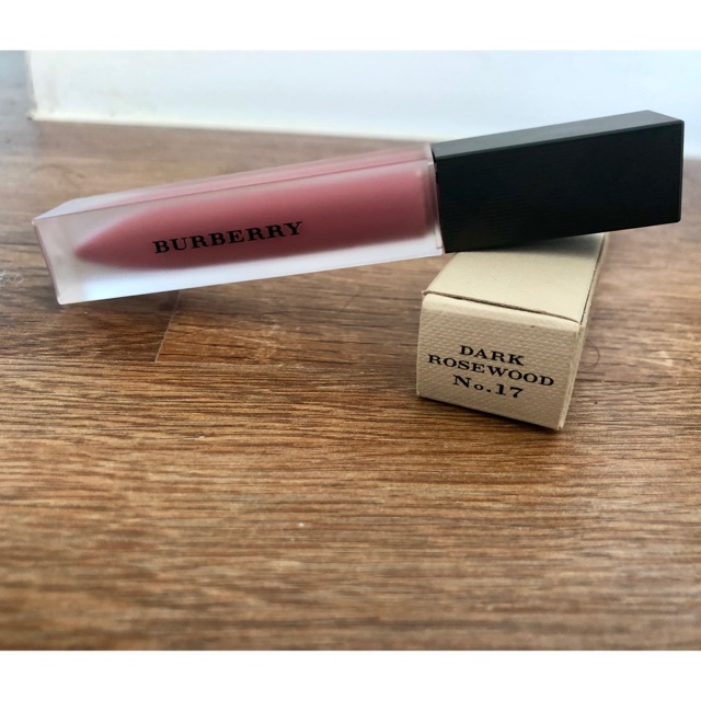 Son kem burberry lip velvet màu dark rose wood