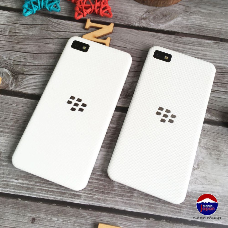 HOT HOT  Điện Thoại Blackberry Z10 Chính Hãng LikeNew - Bảo Hành Chính Hãng HOT HOT