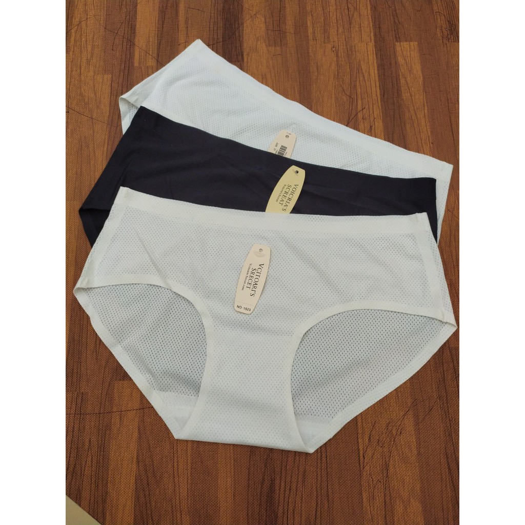Quần lót đúc su trơn/quần lót đúc su thông hơi thoáng mát