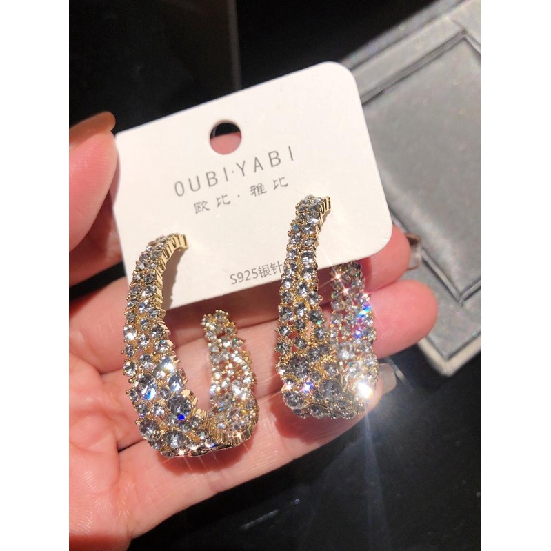 Bông Tai Nữ Hàn Quốc Hình Tròn Khuyết Đính Đá Siêu Đẹp Mainia Shop