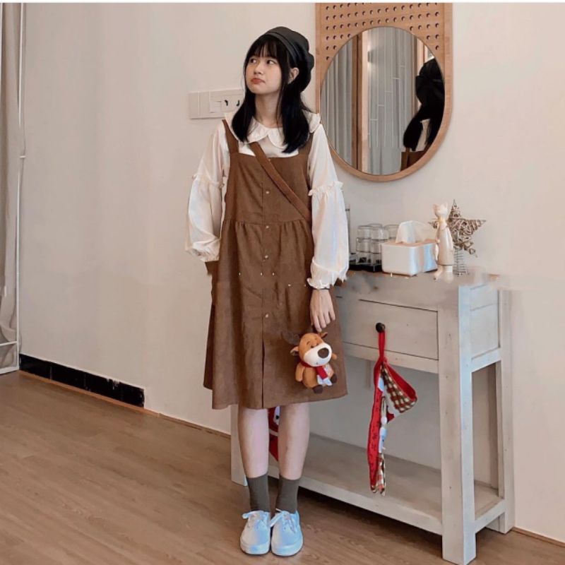 Set yếm nâu kèm áo sơ mi nude cổ sen dễ thương kèm ảnh thật