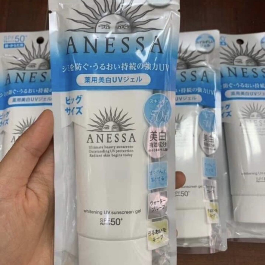 Kem chống nắng Anessa spf50+ Nhật Bản dưỡng da bảo vệ da chống trôi trong nước và mồ hôi cho mọi loại da