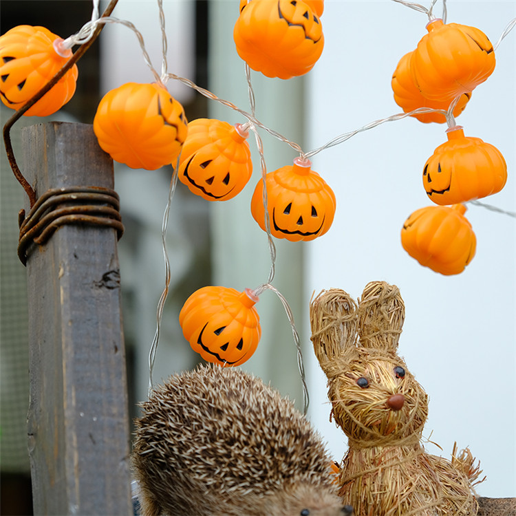 Dây đèn LED 10 bóng hình quả bí ngô dài 1m trang trí halloween