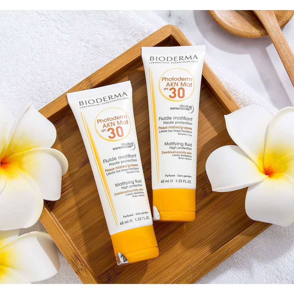 [Công Ty, Tem Phụ] Kem Chống Nắng Dành Cho Da Dầu, Mụn Bioderma Photoderm AKN Mat SPF30 40ml - [COCOLUX]