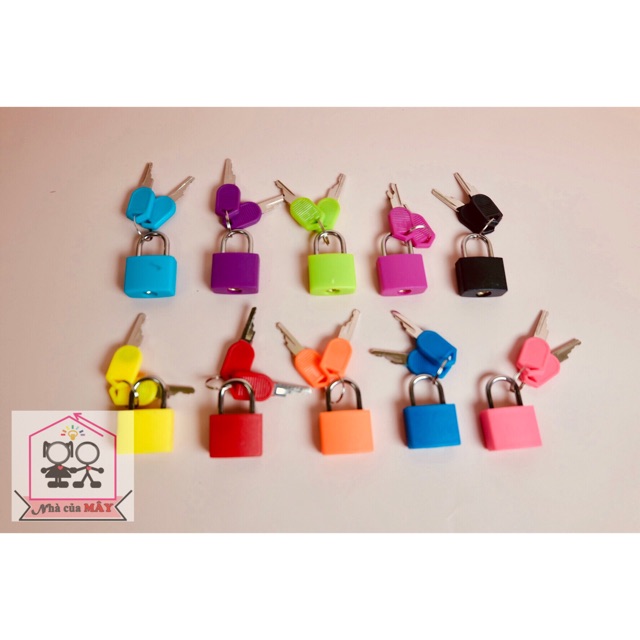 Khoá màu montessori