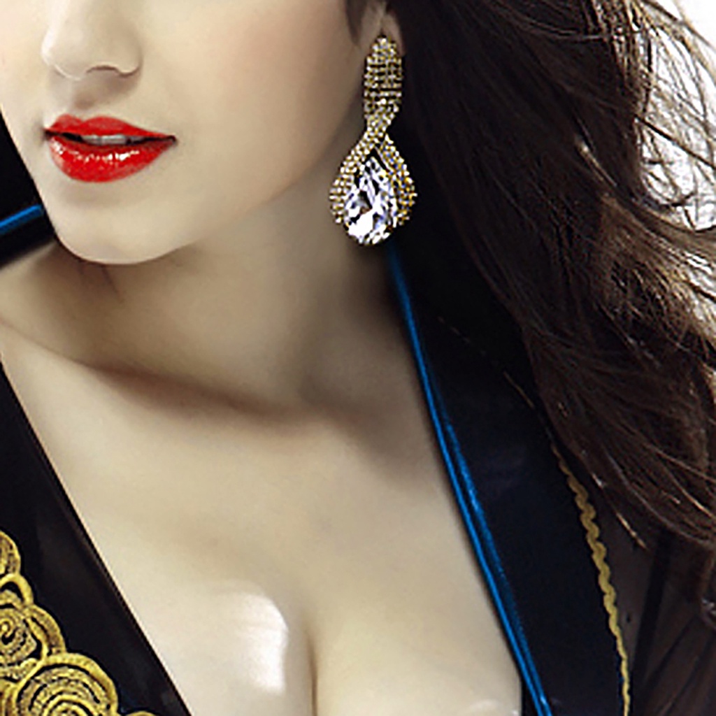 Cặp khuyên tai dạng xoắn đính đá quý nhân tạo sang trọng quý phái dành cho nữ