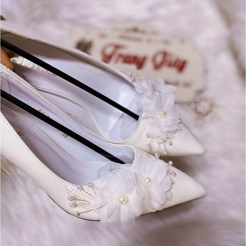 GIÀY CƯỚI HOA PHỐI NGỌC HANDMADE( hàng thiết kế thủ công khách chắc lấy mới đặt giúp shop)