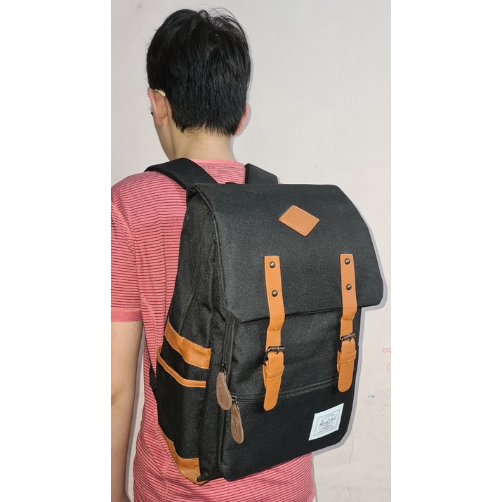 Balo học sinh  đi học du lịch