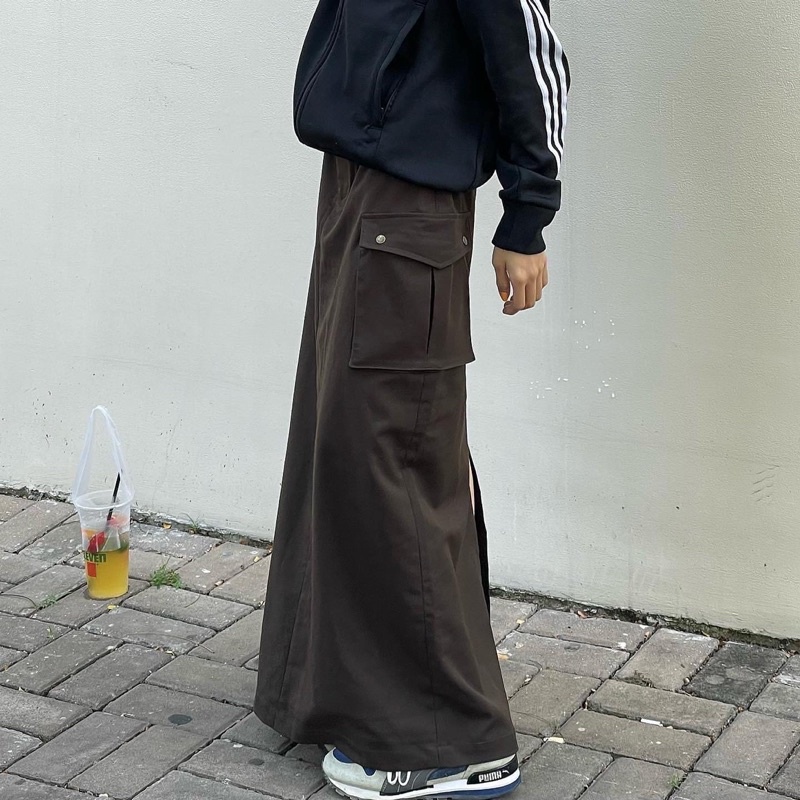 ACHIEVE PEACE - Chân váy kaki túi hộp Peony Pocket Skirts