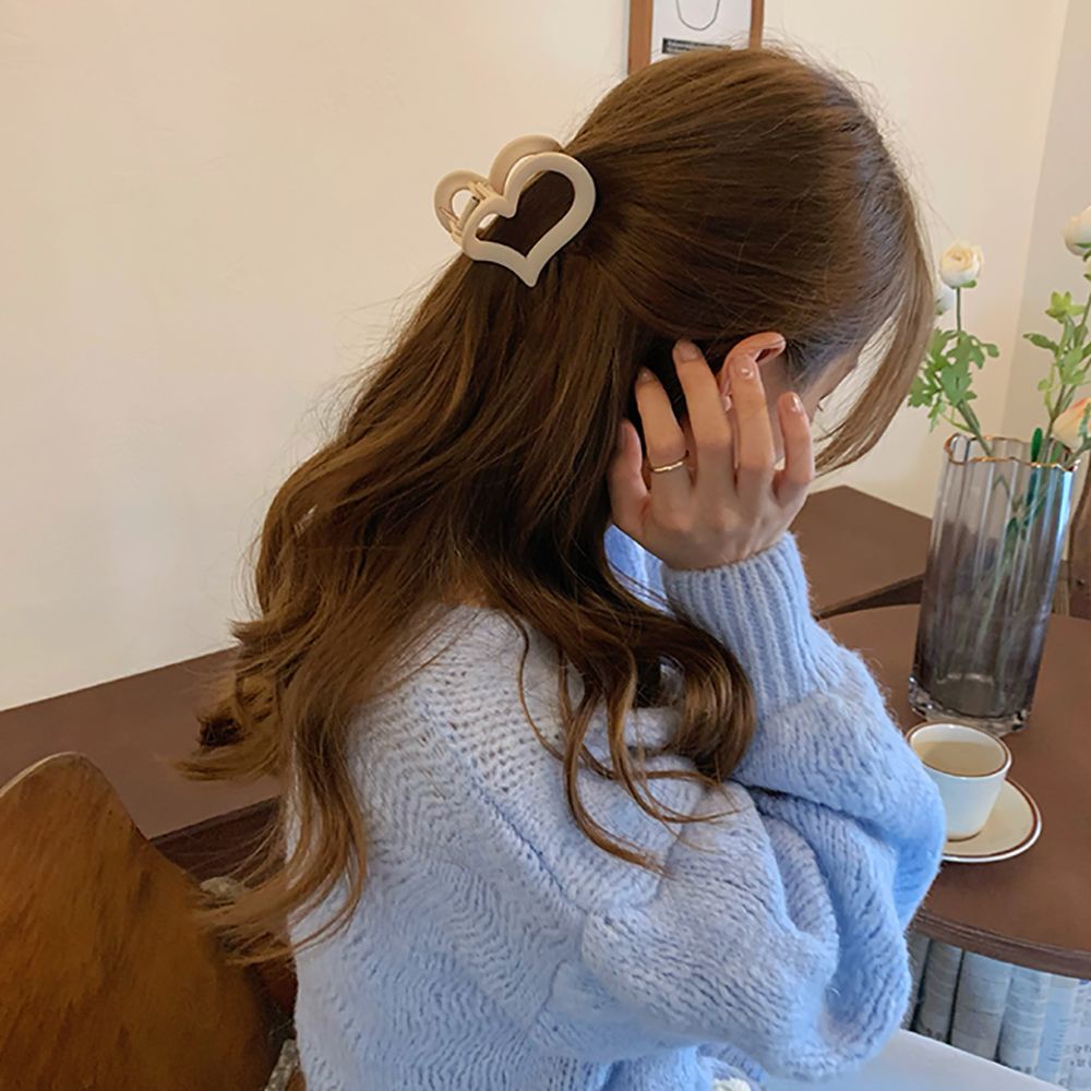 Kẹp tóc càng cua bằng acrylic màu kẹo hình trái tim thời trang Hàn Quốc cho nữ