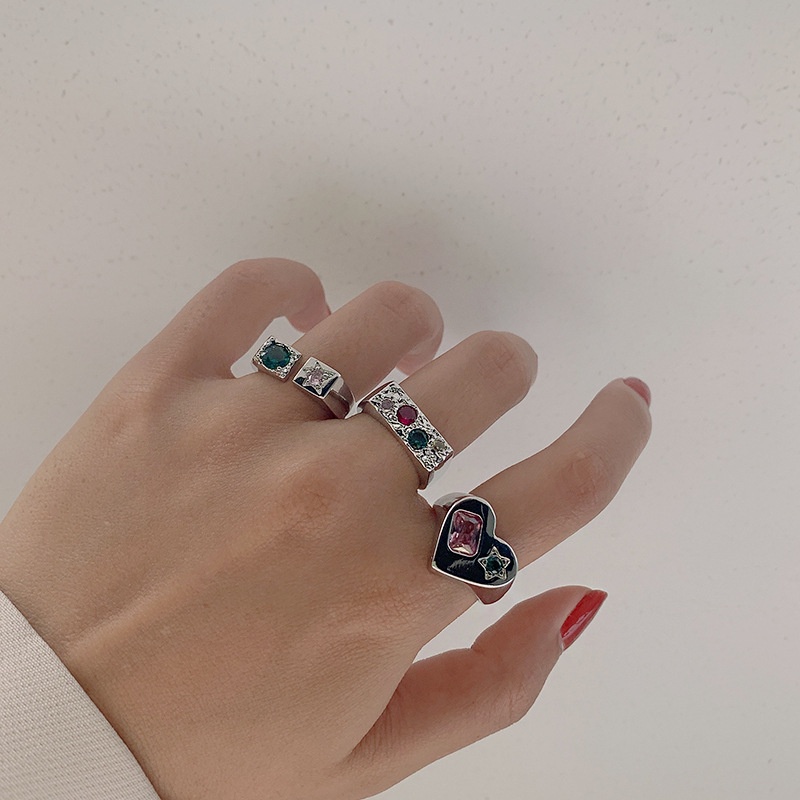 Nhẫn trái tim đính đá màu hồng phong cách đơn giản 191206