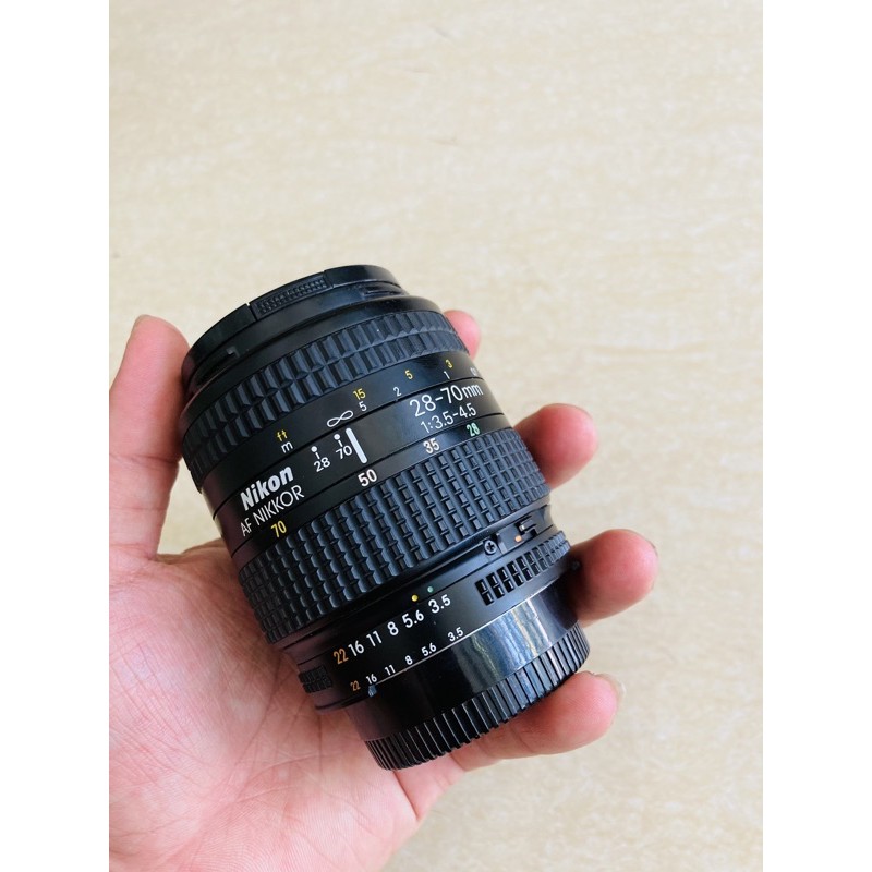 lens siêu tia Nikon AF 28-70f3.5-4.5 nikon AF tia cựa đẹp 18 tia Nikon AF 28-70 f3.5-4.5