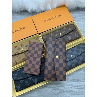Ví lv nút bấm fullbox có clip