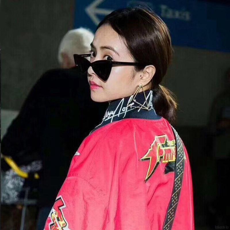 Kính mát trẻ trung gọng cá tính