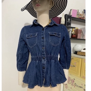 Áo Jeans tay dài ôm eo size M