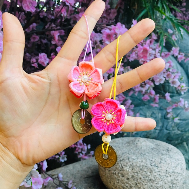 Móc khóa hoa vải