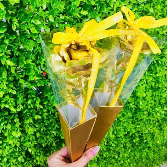 Hoa hồng Mạ Vàng 1 bông Sang Trọng