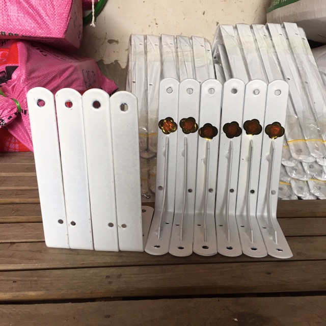 Con sơn, giá đỡ chữ L các loại