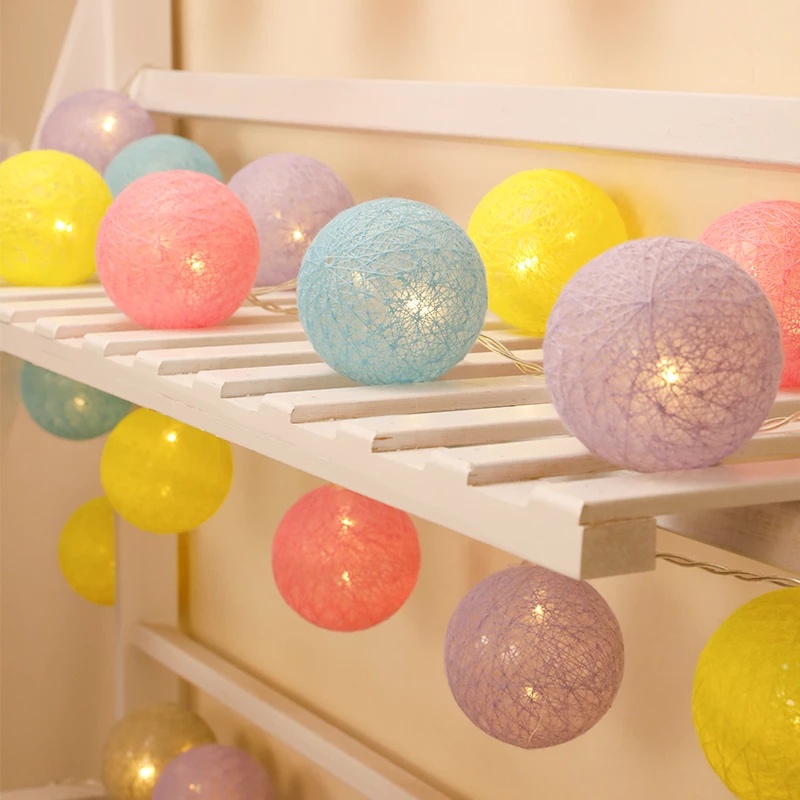Dây đèn LED 20 bóng hình quả cầu cotton dùng trang trí DIY