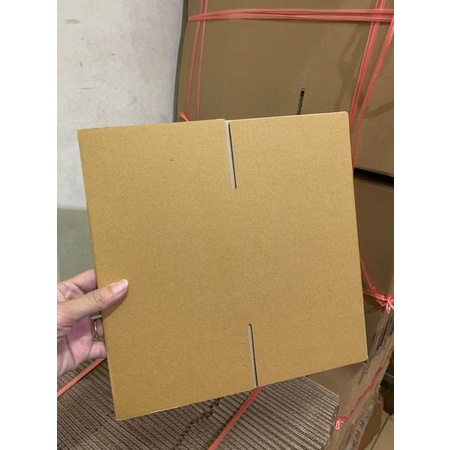 Q12 - Thùng carton size 10x6x6 Cm Hộp carton giá rẻ