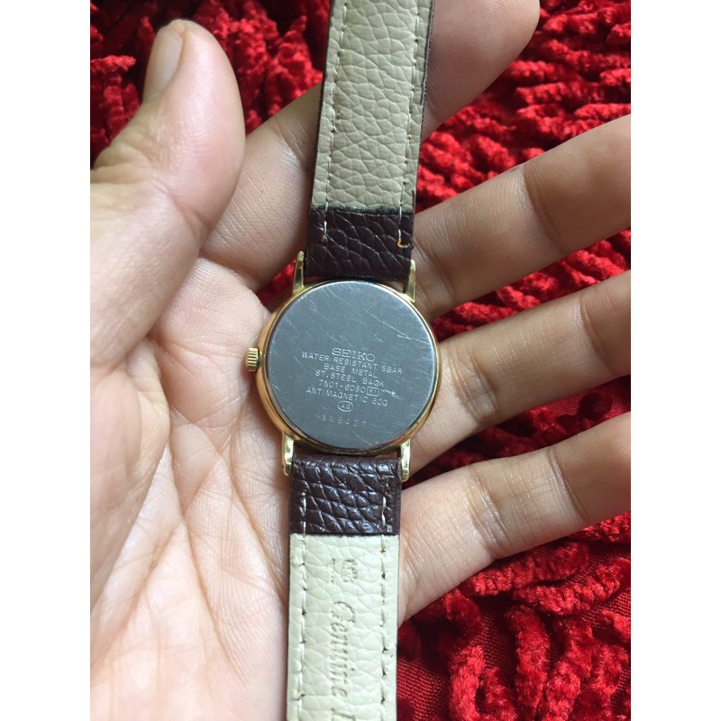 Đồng hồ nữ Seiko Avenue hàng si ( Máy pin )