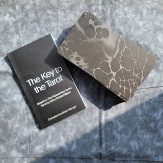 Bài The Black Tarot