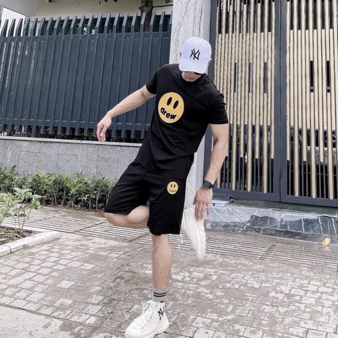Bộ Quần Áo Thun Cộc Tay In Hình Mặt Cười Drew Màu Đen Basic Dễ Mặc,Chất Thun Cotton Dày Dặn Thoáng Khí Form Unisex
