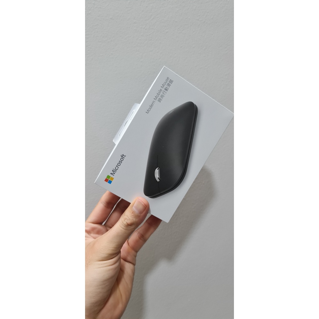 Chuột Bluetooth BlueTrack Modern Mobile màu đen Microsoft