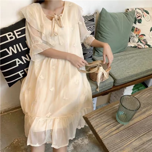 [Mã WASTMAY giảm 15% tối đa 30K đơn 150K] Đầm công chúa tay lỡ cổ buộc thêu bướm ulzzang 🌥 | BigBuy360 - bigbuy360.vn