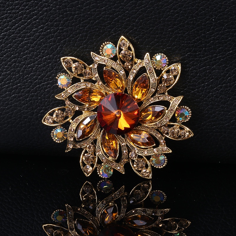 Ghim Cài Áo Hình Bông Hoa Đính Đá Sang Trọng