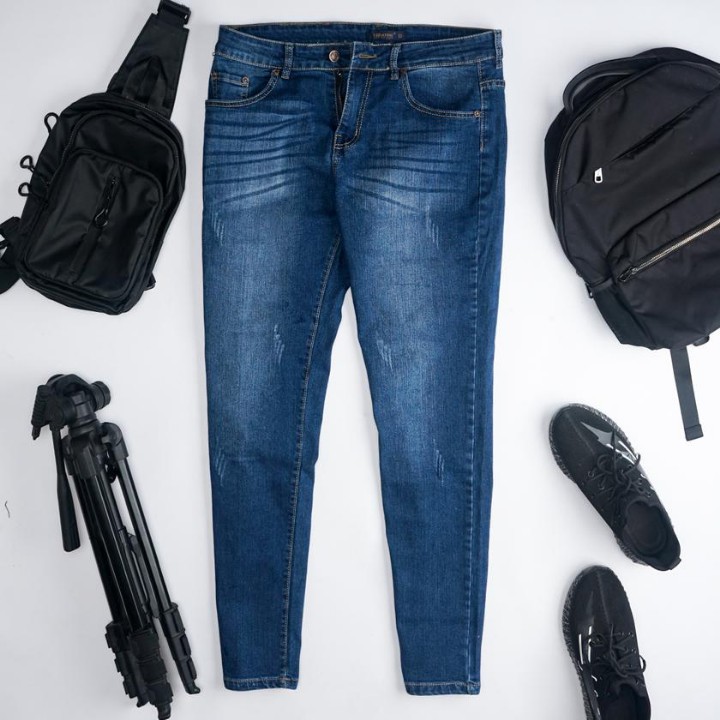 Quần jean nam dáng côn, vải jean cao cấp vải co giãn nhẹ cực bền màu không phai | BigBuy360 - bigbuy360.vn