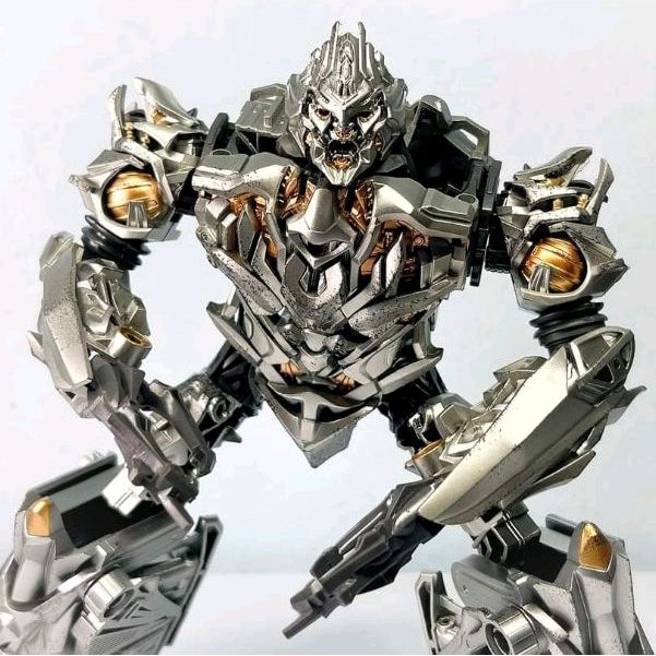 Mô hình Megatron 2007 - Baiwei TW1023