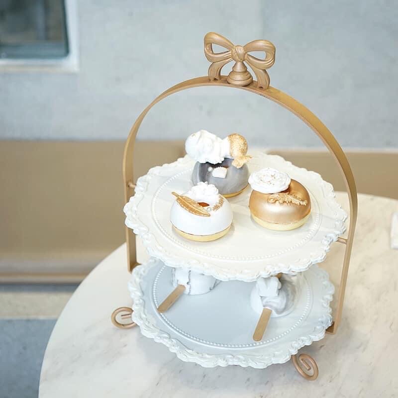Khay đựng bánh ngọt tráng miệng, trang trí tiệc, decor trà chiều phong cách Châu Âu