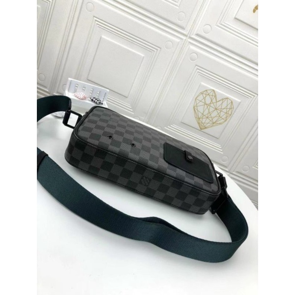 Túi đeo chéo nam LV cao cấp  hàng super vip sz24cm phom chuẩn có mã code kèm túi vải hóa đơn