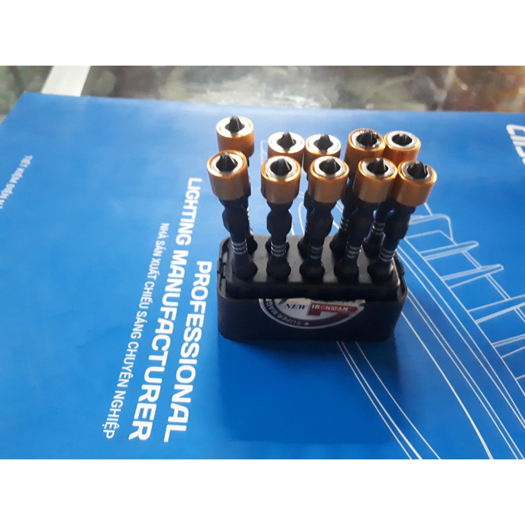 Đầu bắn vít có nam châm