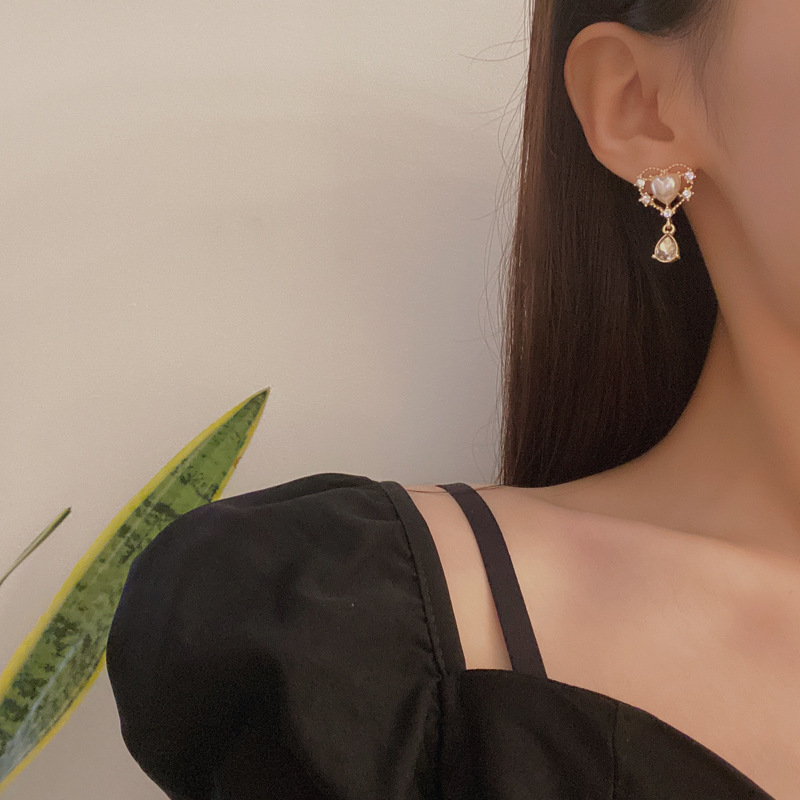 Bông tai MANYUE hình trái tim đính đá lấp lánh và ngọc trai giả phong cách retro