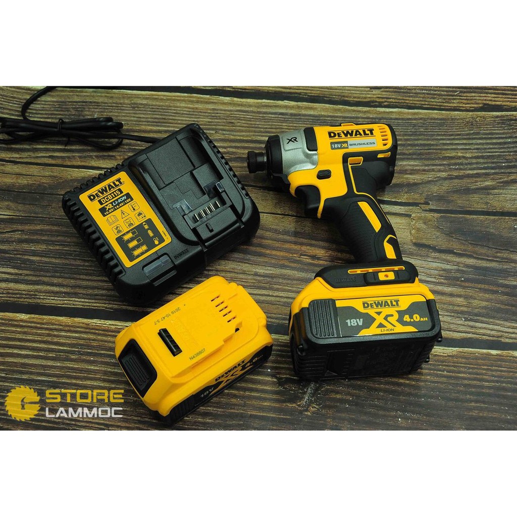 Máy vặn vít dùng pin 18V Dewalt DCF887M2 - Hàng chính hãng